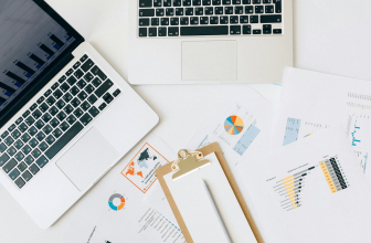 6 Contact Center Trends That Don’t Involve AI (+2 That Do)