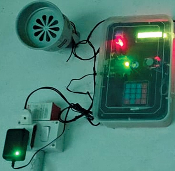 Arduino based Automatic Bell With Adjustable Timings