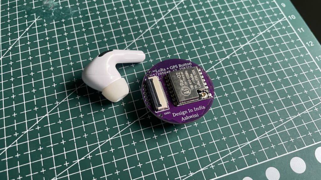 Build Open-Source LoRa + GPS Module (World’s Smallest Build Open-Source LoRa + GPS Module (World’s Smallest